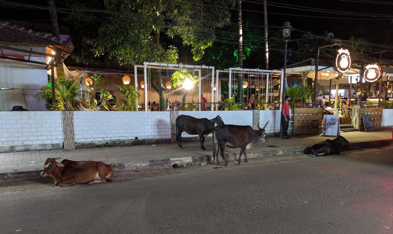 A second ambulance for night rescues